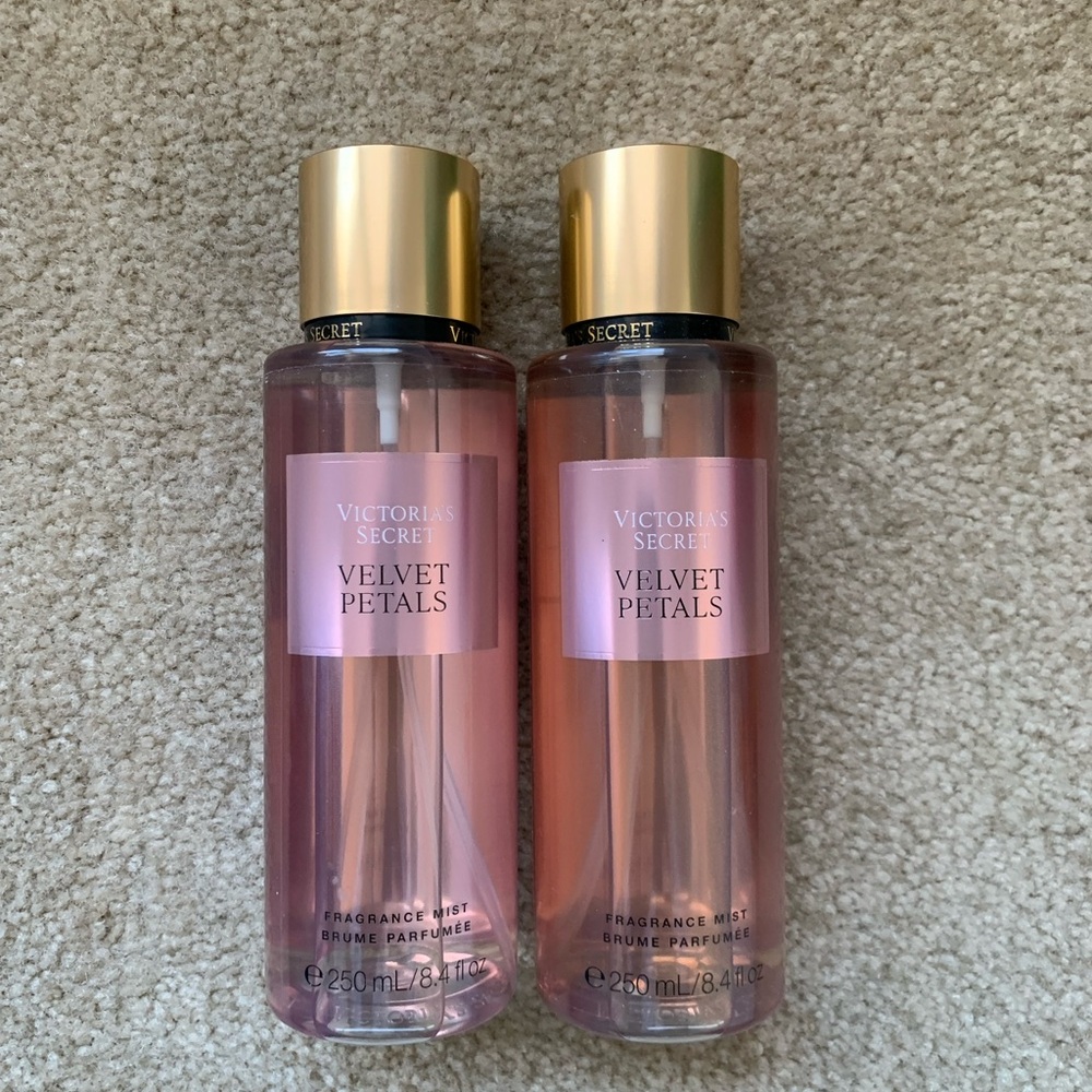 Victoria's Secret Velvet Petals Mist in Pink and Gold